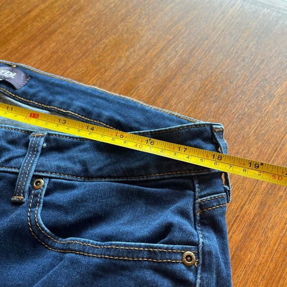 NYDJ size 14 Barbara Bootcut, EUC - Picture 2 of 6